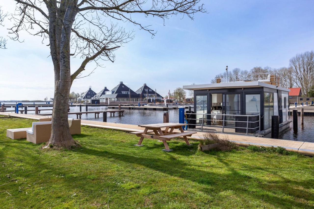 Welcome In - Houseboat Agua Dolce Met Tuin, Paviljoenwei 4, Sneek - Offingawier Exteriör bild